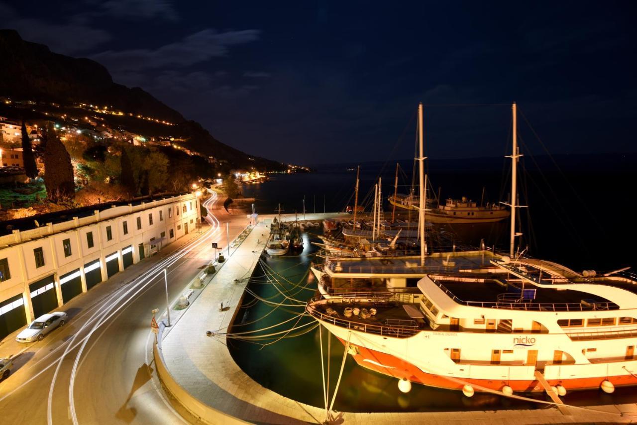 Lighthouse Central Apartments Omis Exterior photo